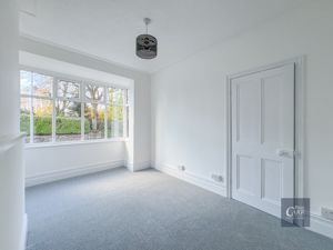 Photo 25- click for photo gallery